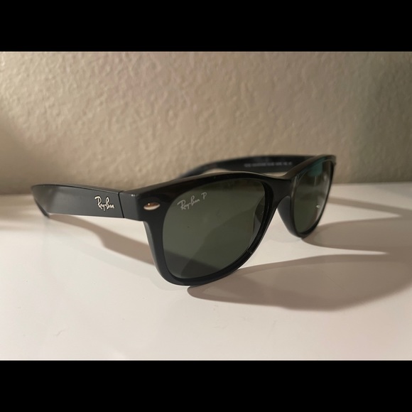 Rayban sunglasses classic black polarized - Picture 2 of 4